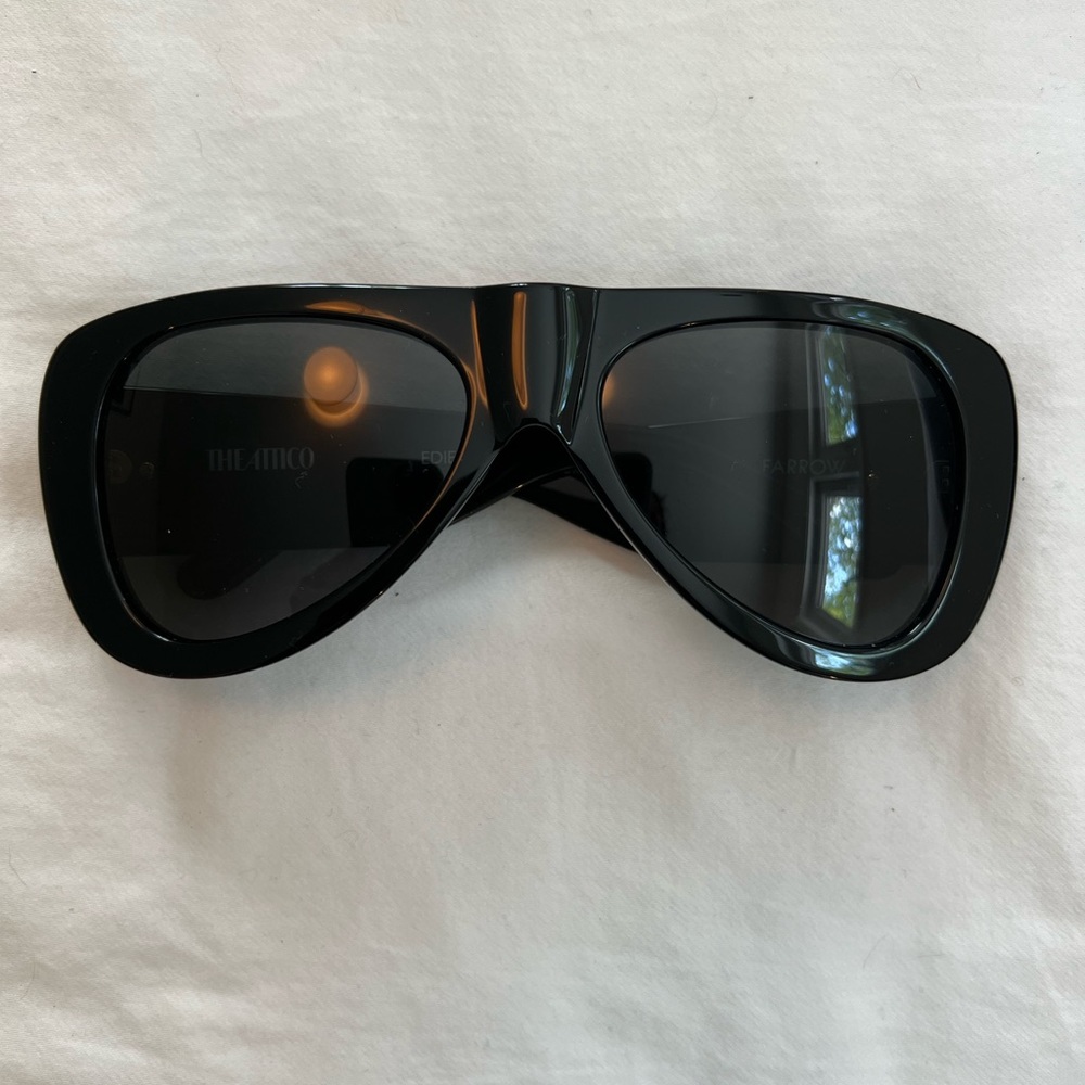 Attico Edie Sunglasses oversized black